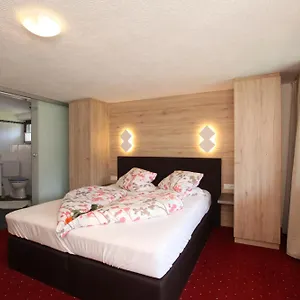 https://haus-sonnenhang-solden.soldenhotels.net