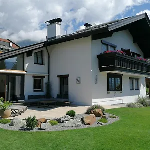 landhaus-plainer.innsbruckaustriahotels.com/