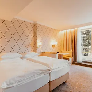 hotel-scherer.saalbachhinterglemmhotels.com/