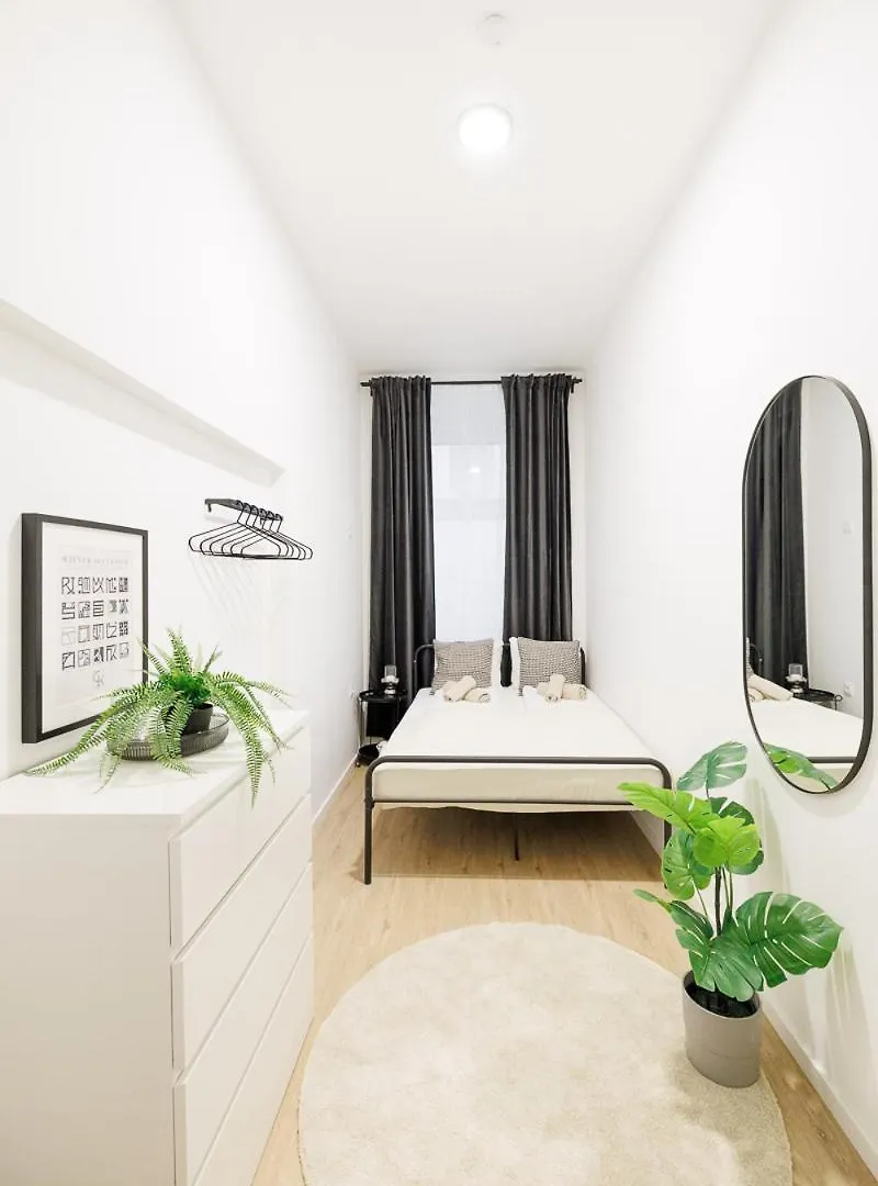 Central City Style Rooms By Home2 Viyana Hostel