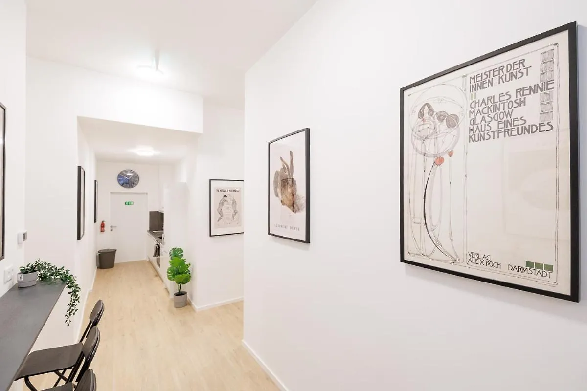 Central City Style Rooms By Home2 Viyana Avusturya