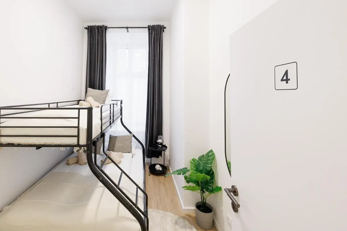 Central City Style Rooms By Home2 Viyana Hostel